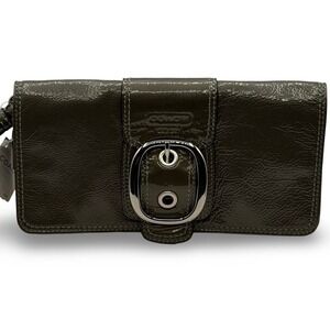 Coach Bleecker Patent Leather Buckle Clutch Wristlet Olive Gray NWT F43371 Purse